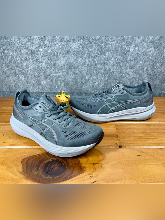 Asics Other - ASICS GEL Kayano 31 Men Size 12 Steel Grey Stability Running Cushion 1011B867